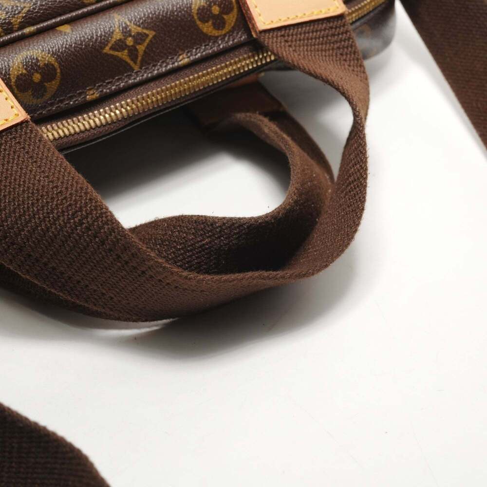 LOUIS VUITTON Authentic Brown Monogram Shoulder Bag - Picture 13 of 13